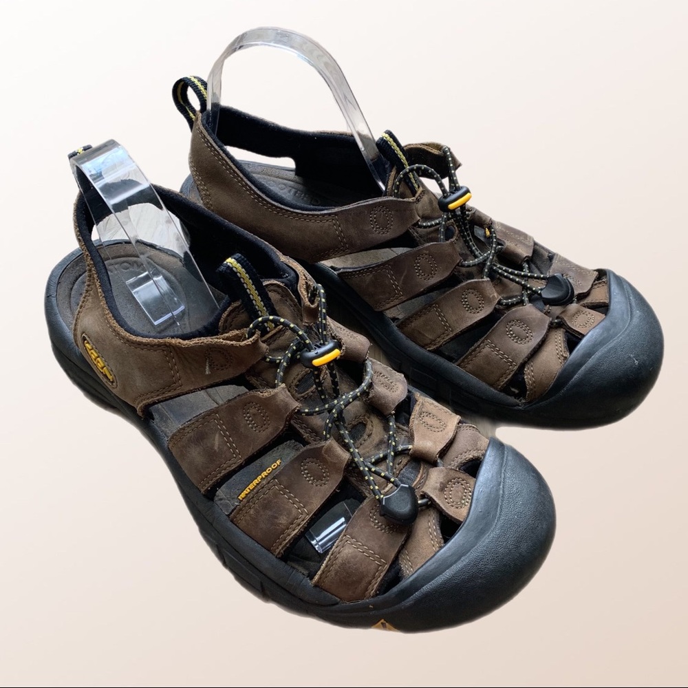 KEEN Men’s “Newport” Sandal Waterproof Washable Brown Leather Size 11.5 Shoes